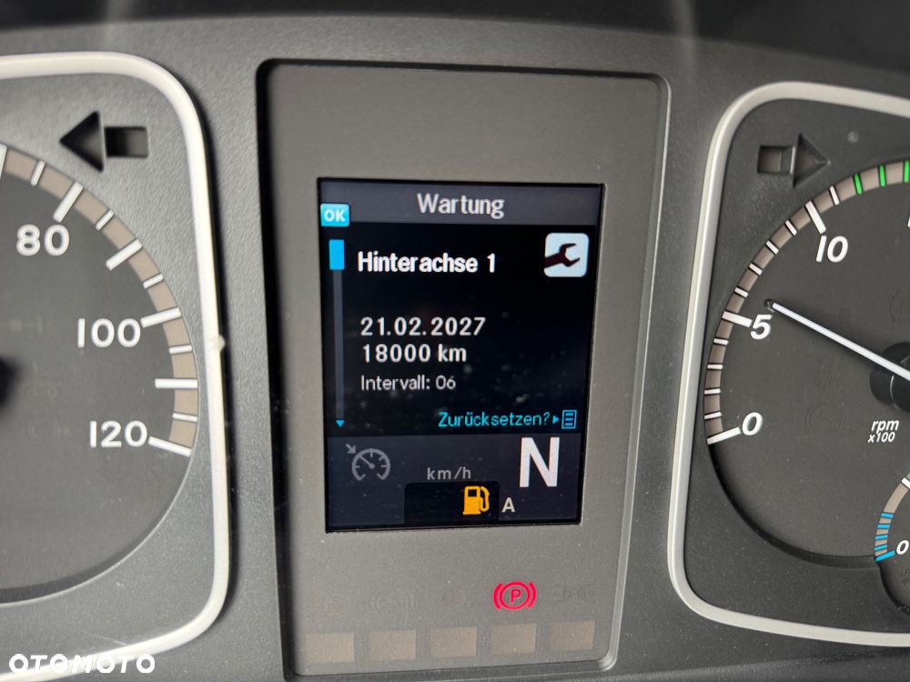 Mercedes-Benz ATEGO - 24