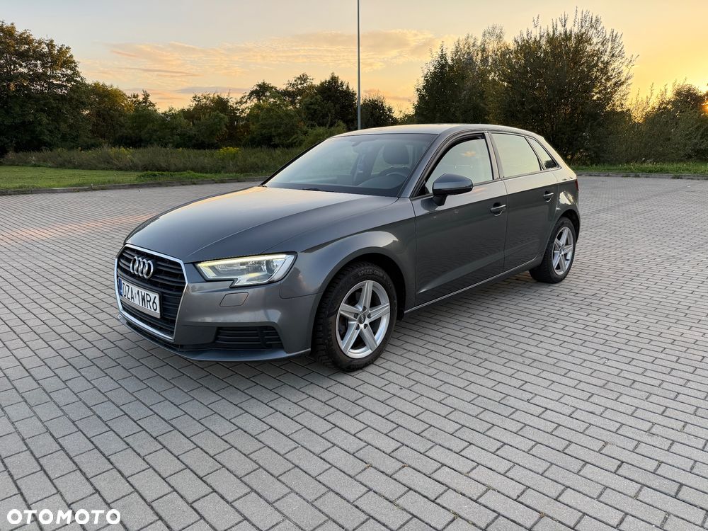 Audi A3 Sportback 30 TFSI - 1