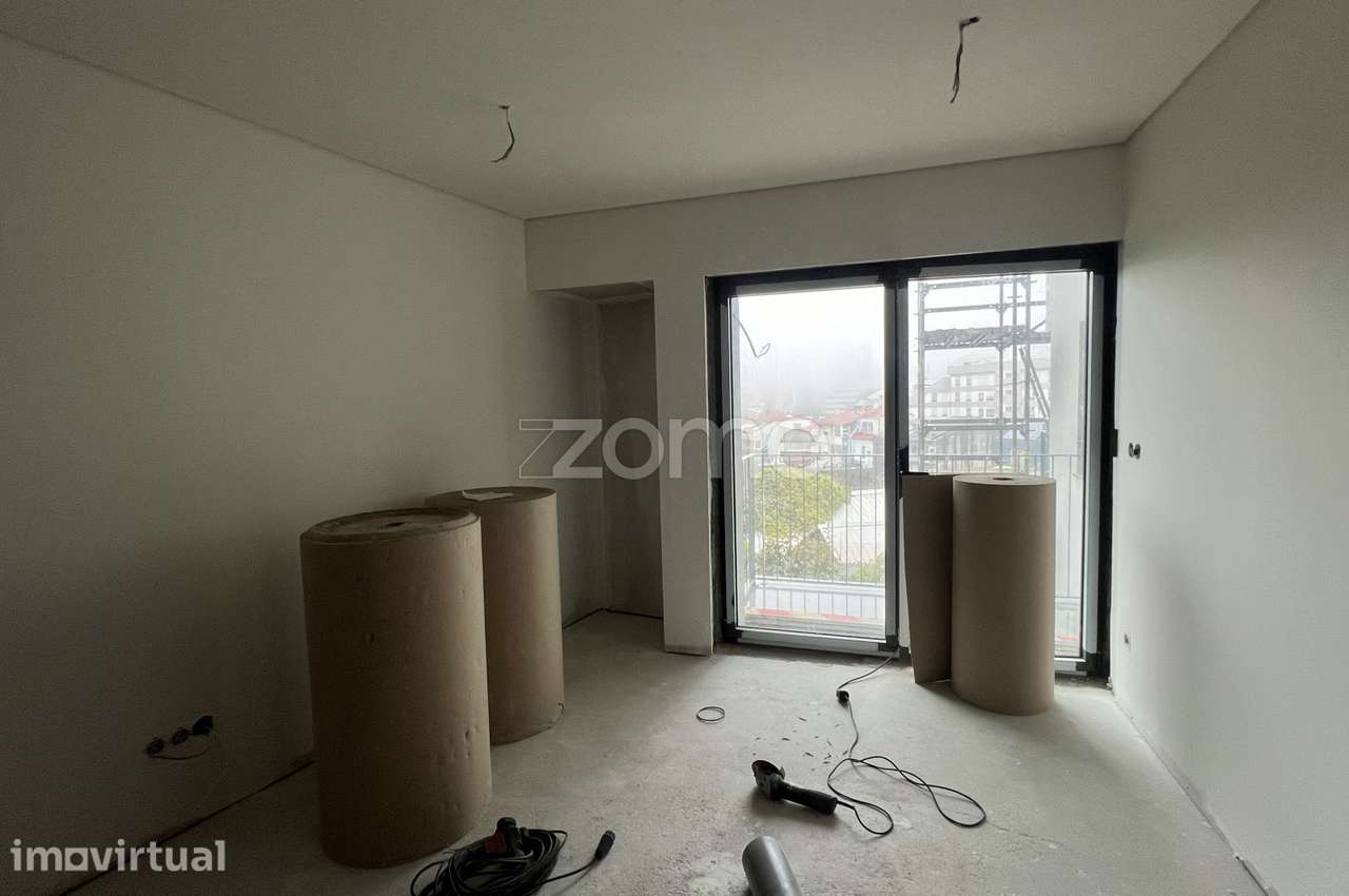 Apartamento novo T2 Duplex, varanda, centro do Porto ( Cedofeita) - Grande imagem: 4/60