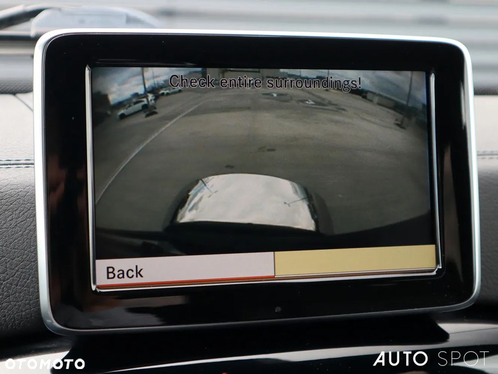 Mercedes-Benz Klasa G AMG 63 AMG SPEEDSHIFT 7G-TRONIC - 28