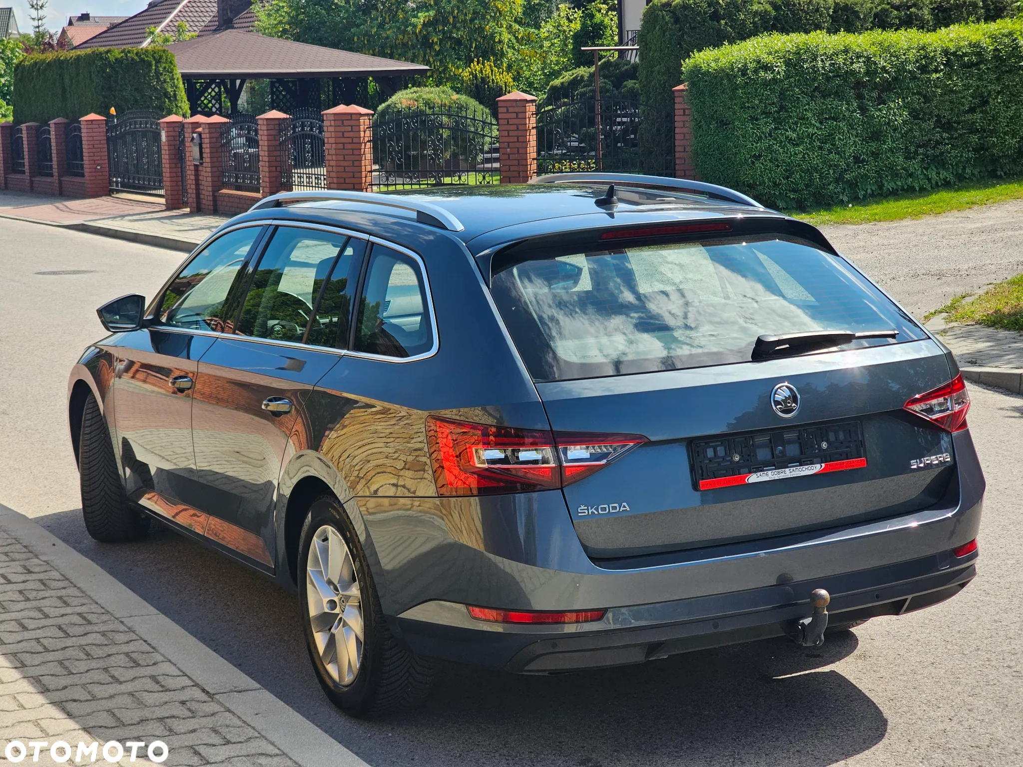 Skoda Superb 1.6 TDI DSG Ambition - 16