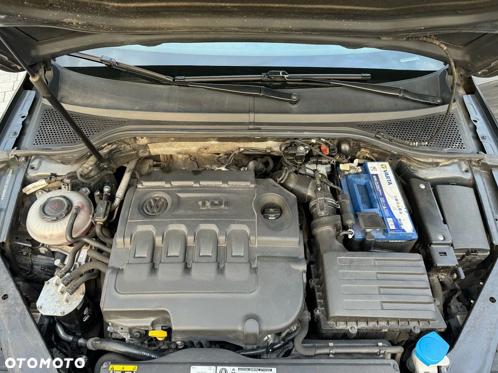 Volkswagen Passat 1.6 TDI BMT City - 18