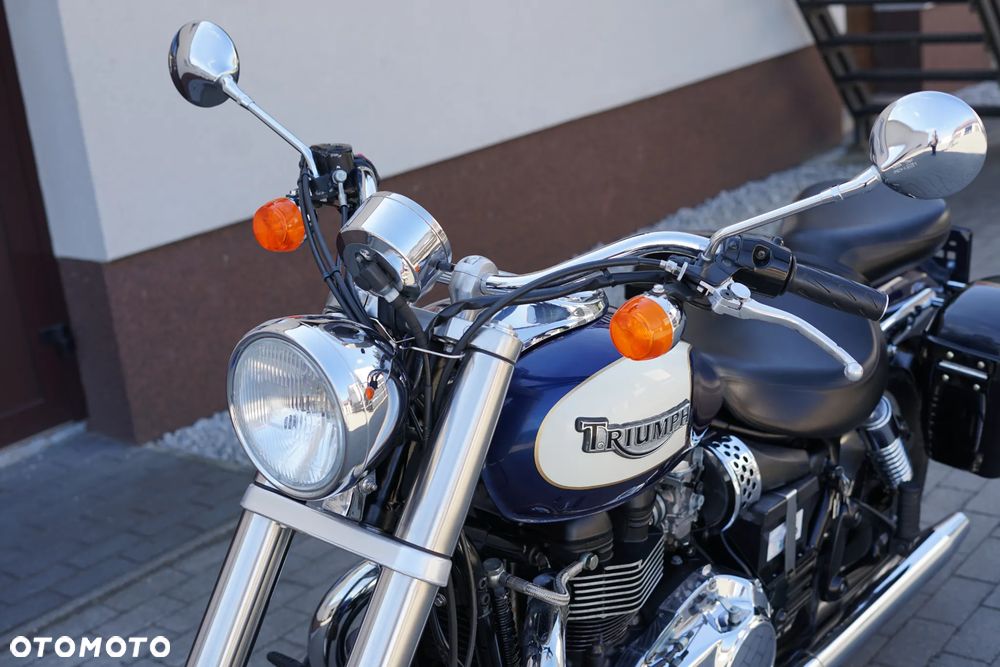 Triumph America - 31