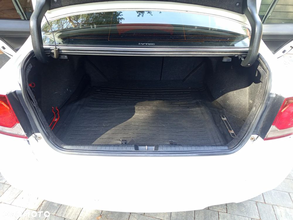 Honda Civic 1.8 Comfort - 10