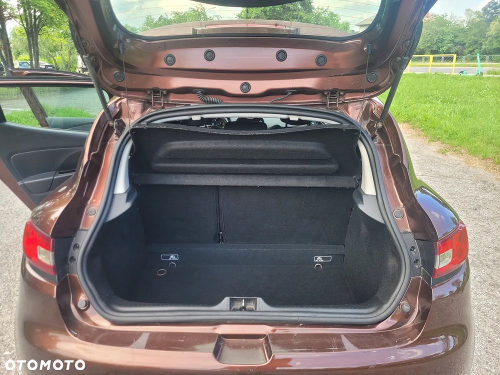 Renault Clio TCe 90 Dynamique - 19