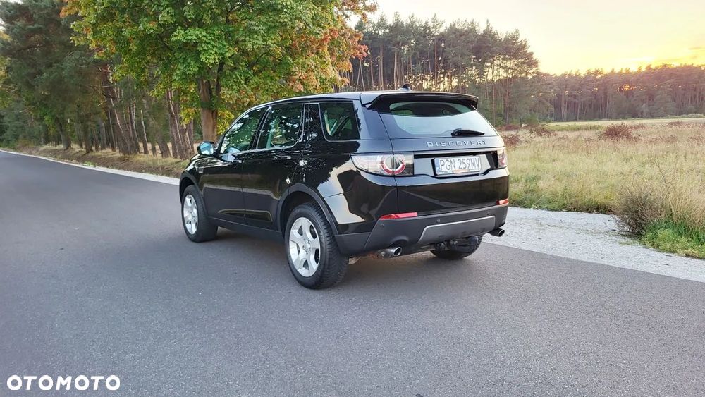 Land Rover Discovery Sport 2.0 D150 R-Dynamic - 15