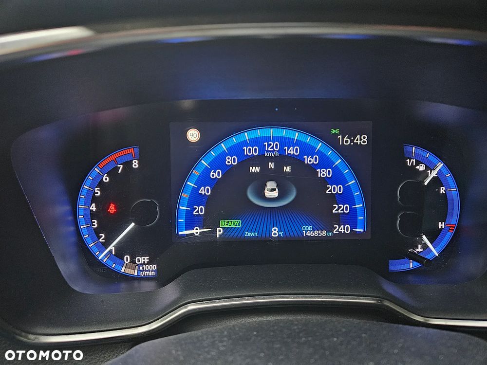 Toyota Corolla - 21