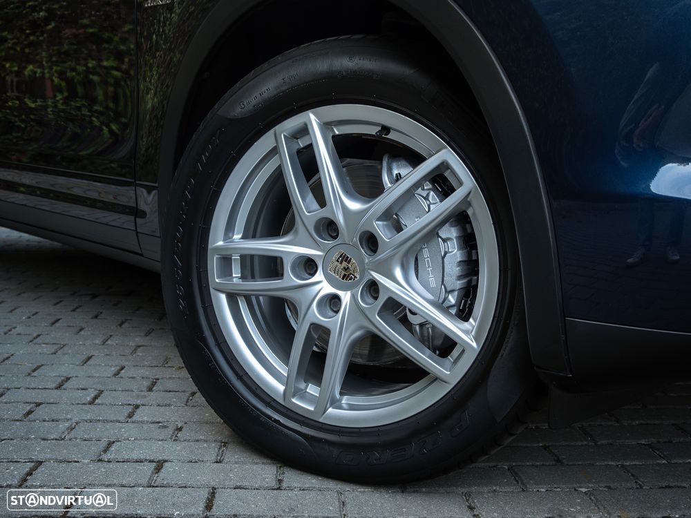 Porsche Cayenne 3.0 V6 - 8