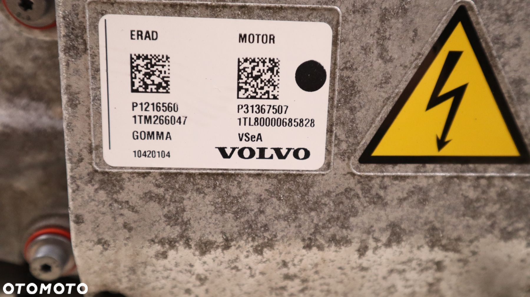 VOLVO XC60 II 2.0 T8 SILNIK ELEKRYCZNY 31367507 - 2