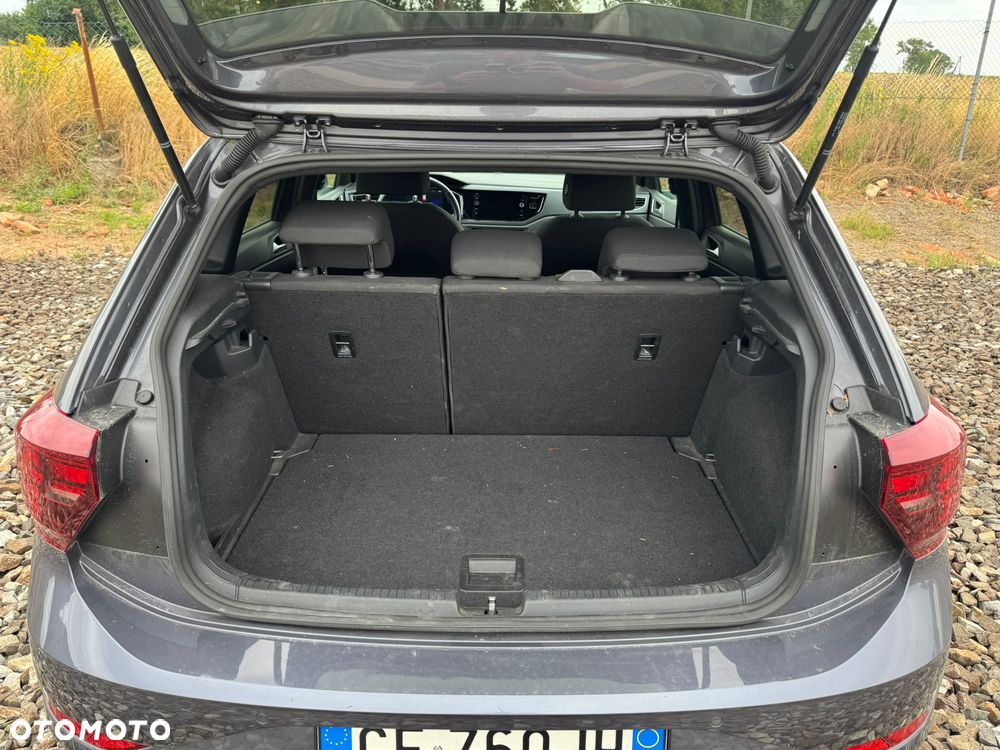 Volkswagen Polo 1.0 TSI R-Line DSG - 11