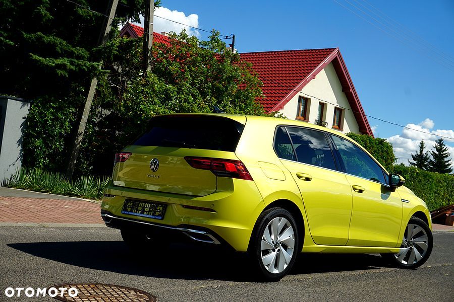 Volkswagen Golf - 4