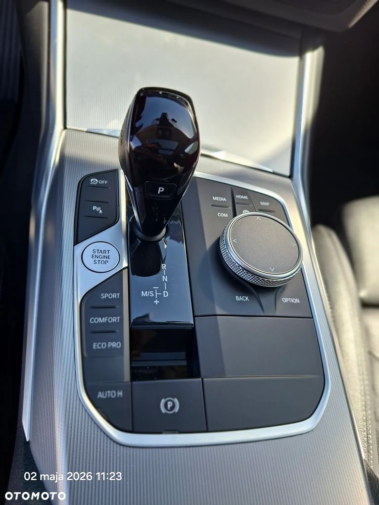 BMW Seria 3 320d xDrive MHEV Luxury Line - 27