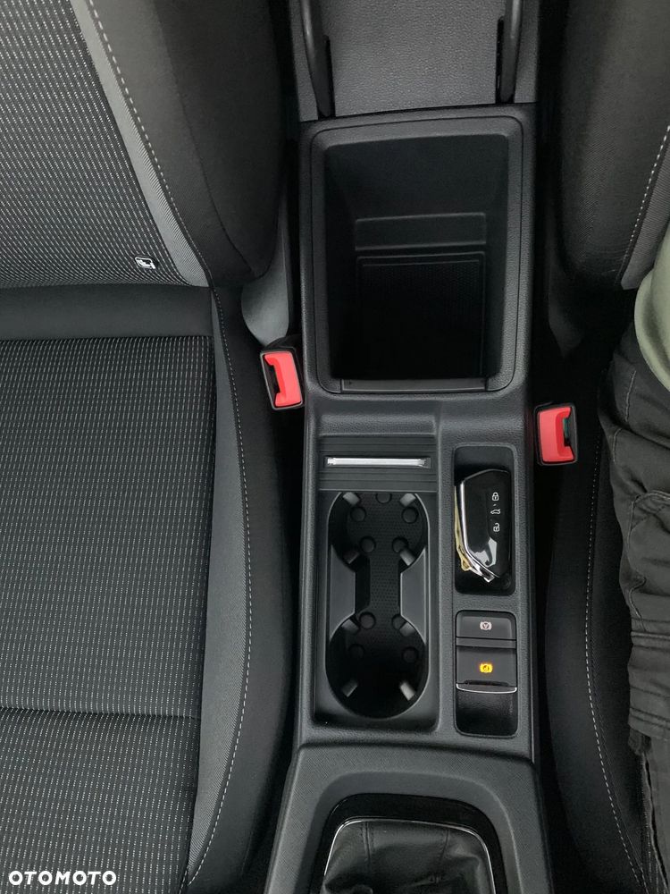 Skoda Octavia 2.0 TDI Ambition DSG - 28