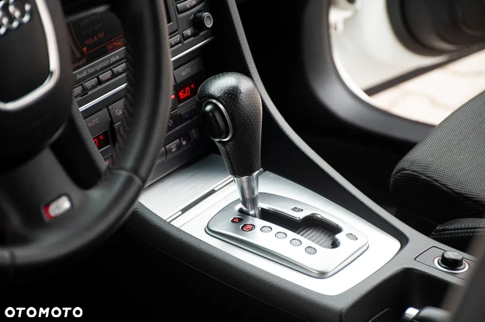 Audi A4 Avant 1.8 T multitronic - 37
