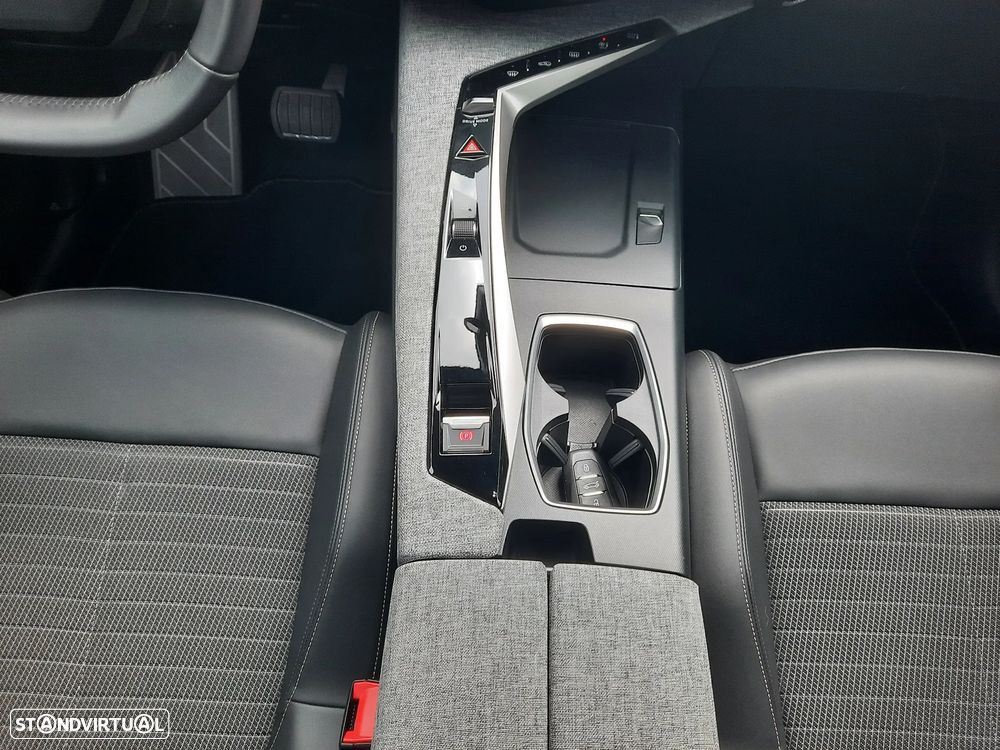Peugeot 3008 Hybrid 145 e-DSC6 Allure - 44