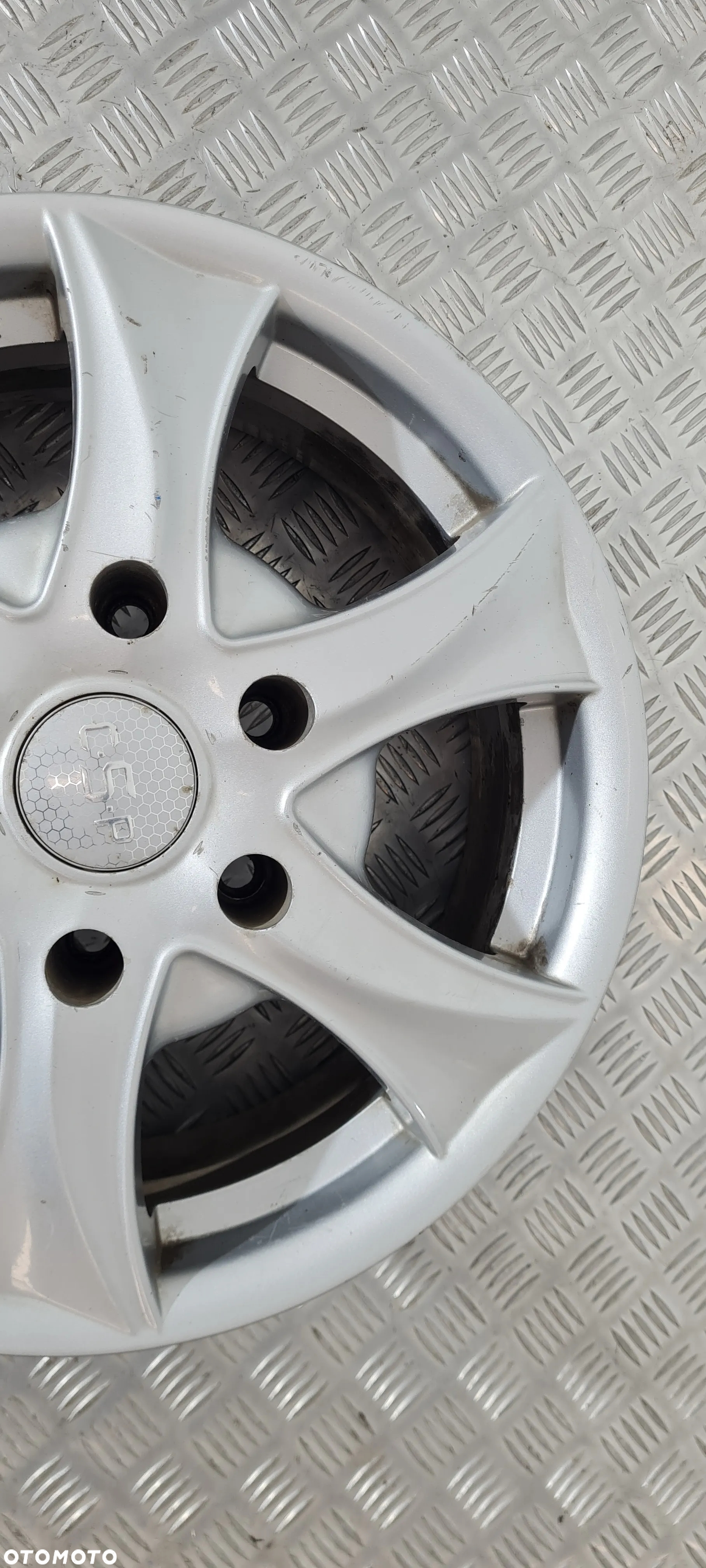Isuzu D-Max I Felga Aluminiowa 16 - 10