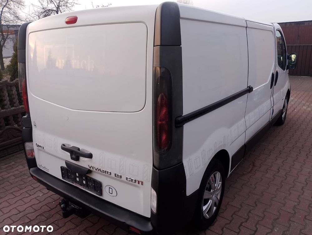 Opel Vivaro - 15
