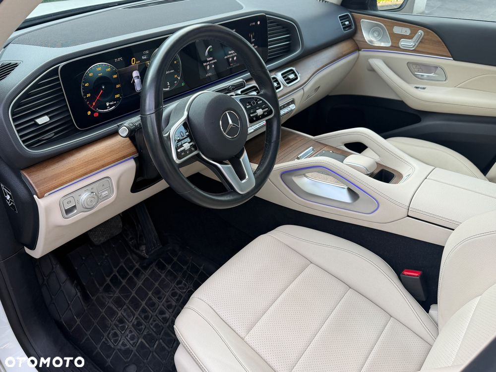 Mercedes-Benz GLE - 16