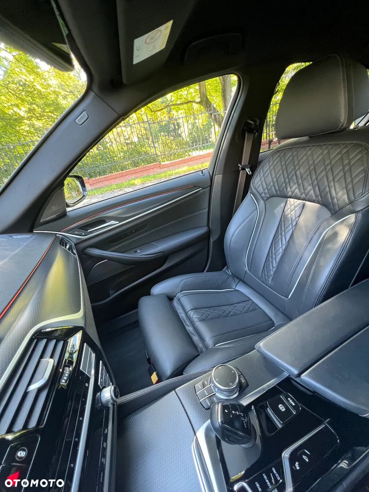 BMW Seria 5 - 16