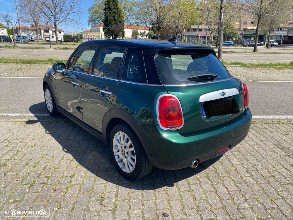 MINI 5 Portas Cooper D - 3