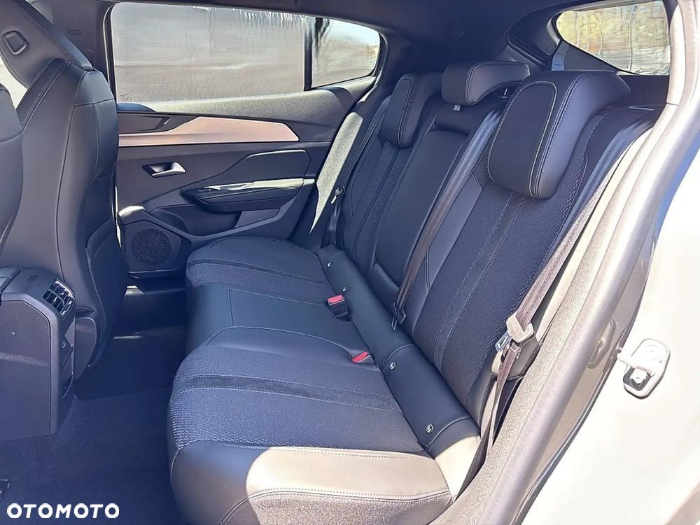 Peugeot 408 1.2 PureTech mHEV GT S&S e-DCS6 - 8