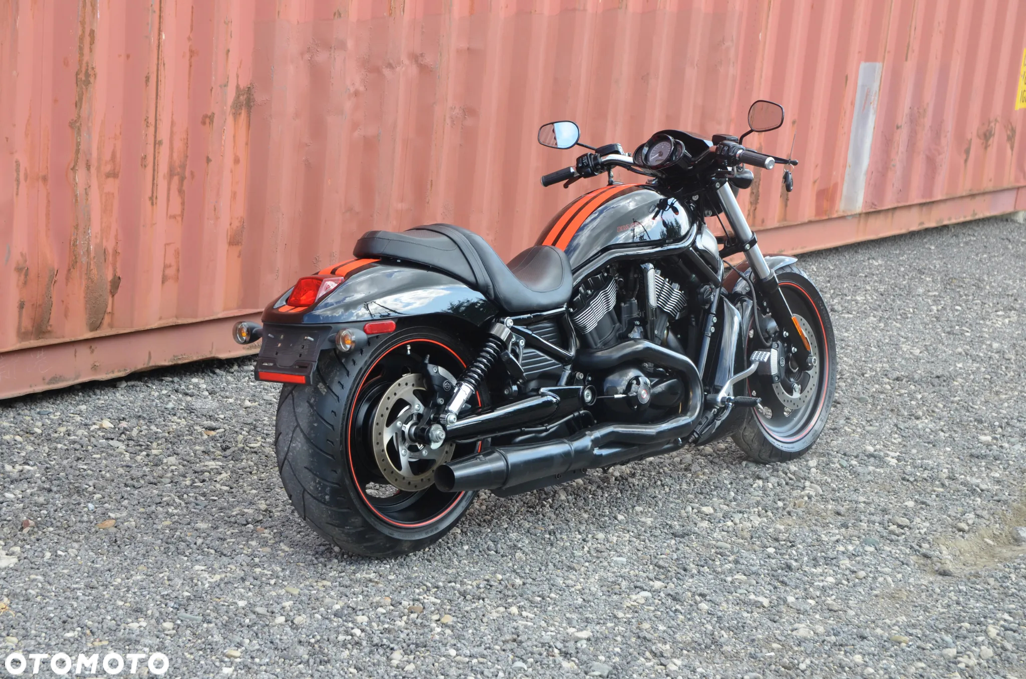 Harley-Davidson V-Rod Night Rod - 4