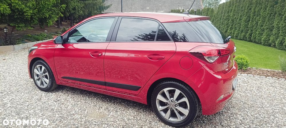 Hyundai i20 blue 1.2 YES Gold - 23