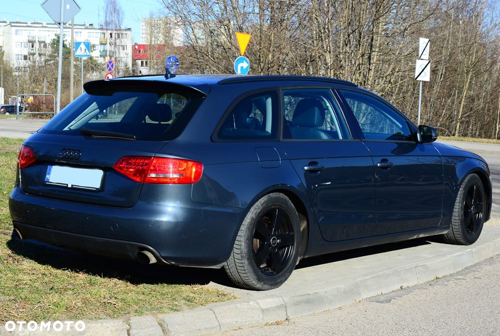 Audi A4 Avant 2.0 TFSI quattro S tronic Ambiente - 2