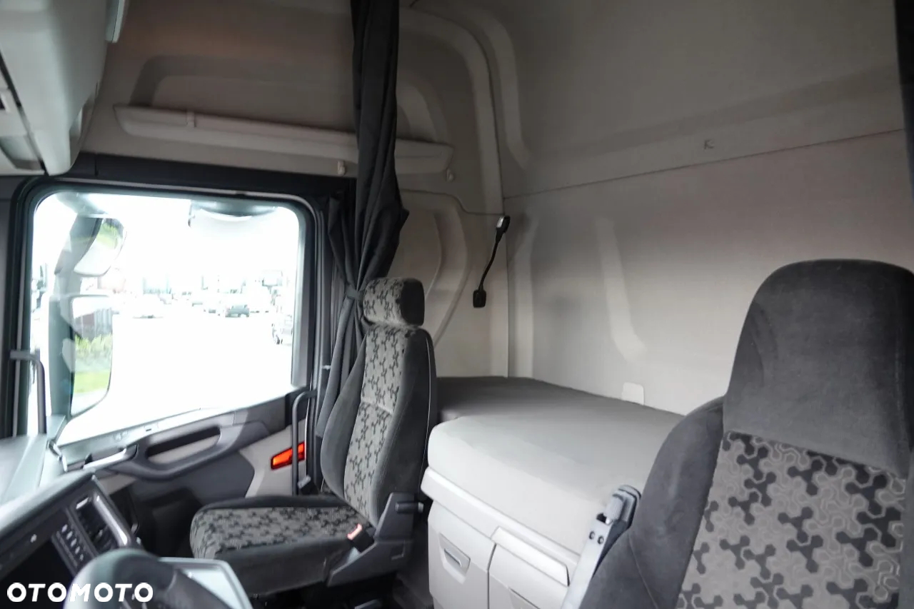 Scania R 450 / HYDRAULIKA / RETARDER / CAŁA NA PODUSZKACH  / OPONY 100% / ALUFELGI / PO KONTRAKCIE SERWISOWYM - 24