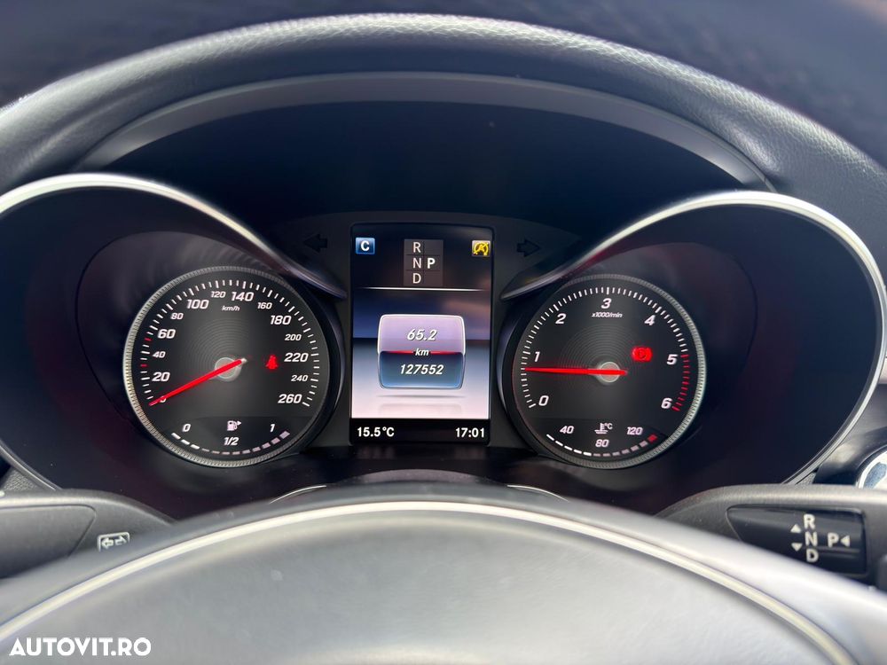 Mercedes-Benz C 220 d 4MATIC Aut. - 36