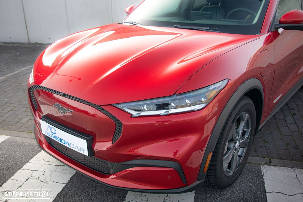 Ford Mustang Mach-E Standard AWD - 11