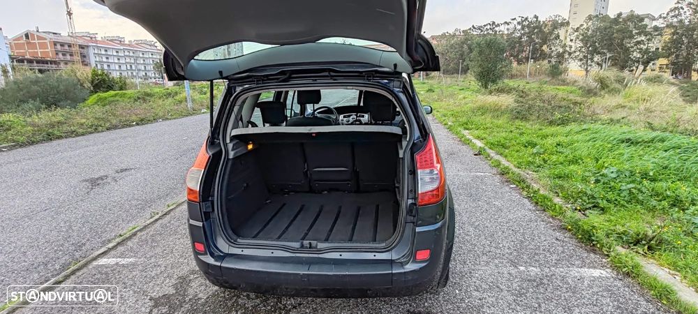 Renault Scénic 1.5 dCi Dynamique S - 16