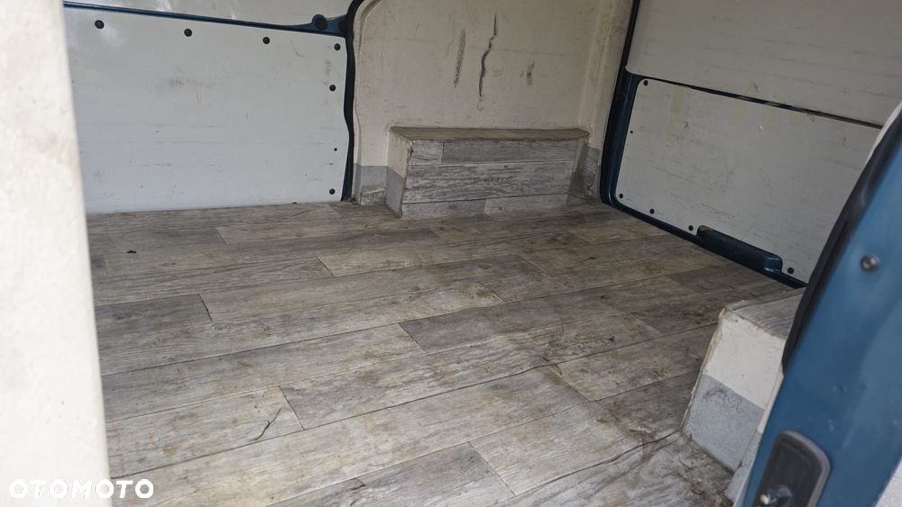 Renault Trafic - 13