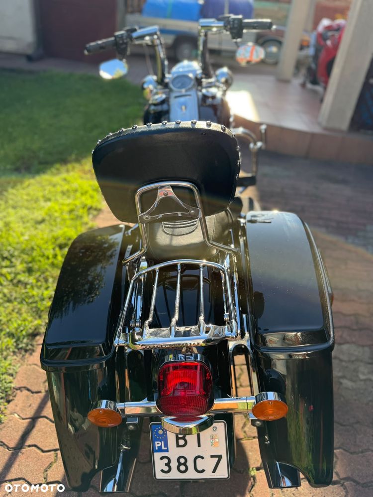 Harley-Davidson Touring Road King - 11