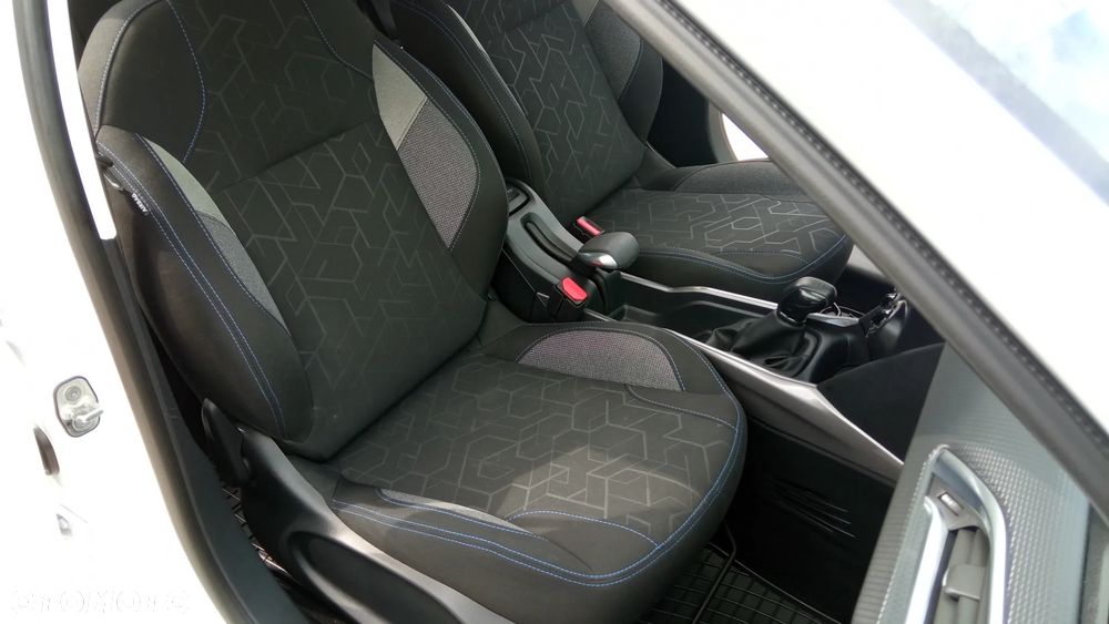 Peugeot 2008 82 VTI Active - 17