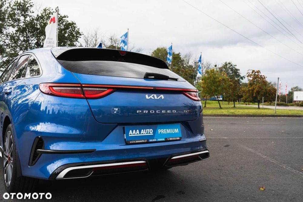 Kia ProCeed - 11