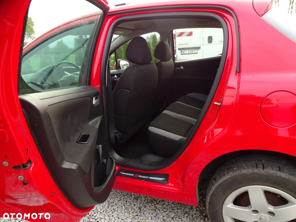 Peugeot 207 1.4 Trendy - 10