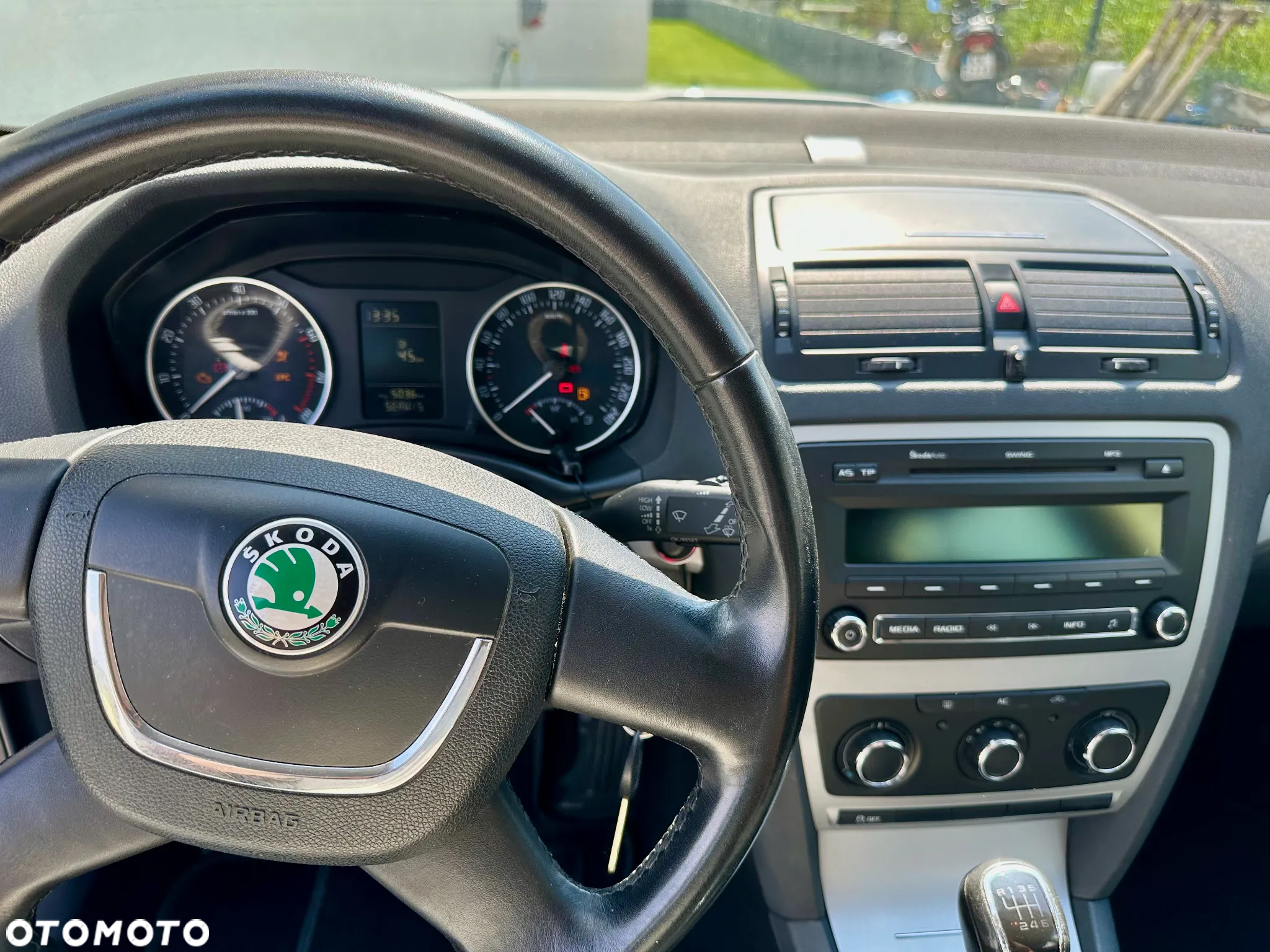 Skoda Octavia 1.4 TSI Ambiente - 6