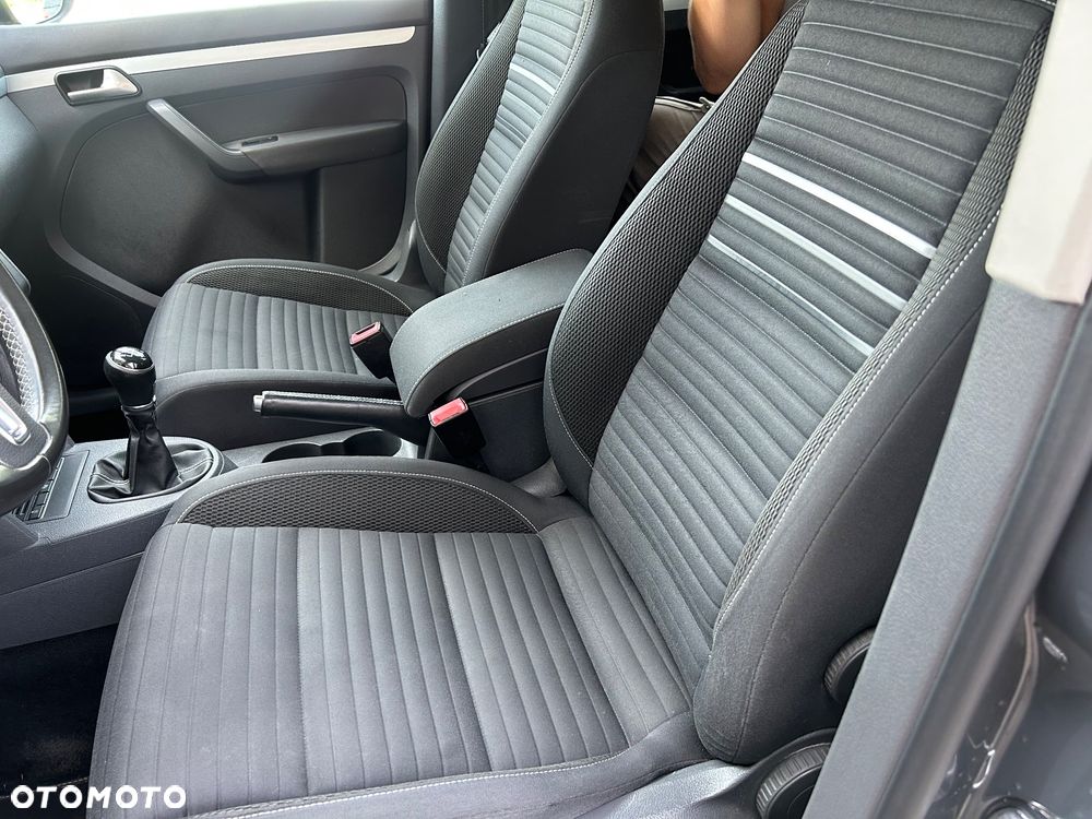 Volkswagen Touran 1.4 TSI Cup - 17