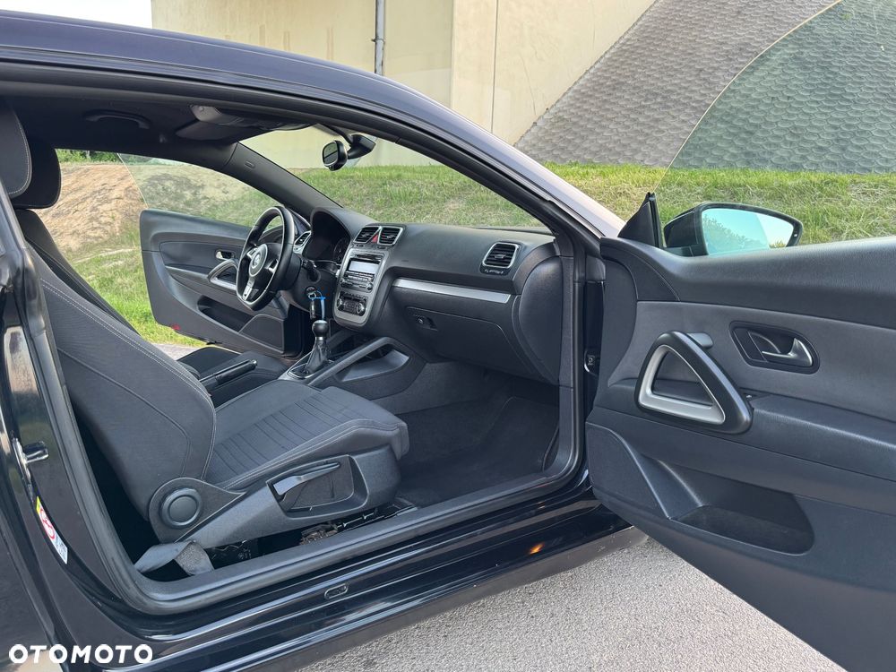 Volkswagen Scirocco 1.4 TSI Match - 24