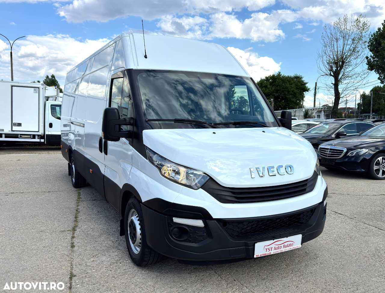 Iveco DAILY L5H3 - 12