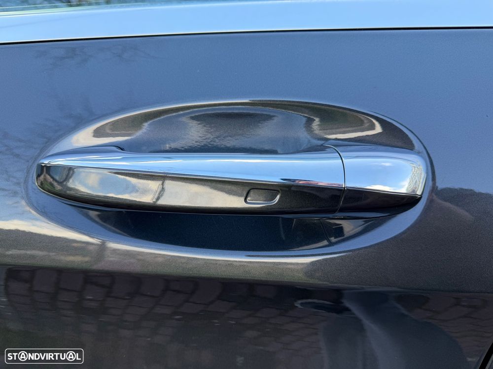 Mercedes-Benz GLC 300 de 4Matic 9G-TRONIC AMG Line Plus - 15