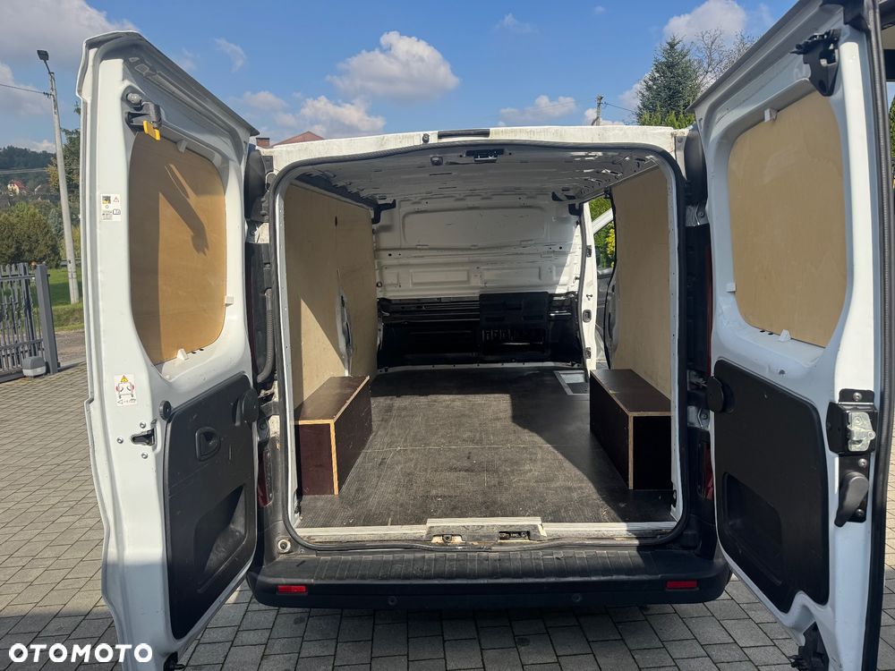 Renault Trafic - 21