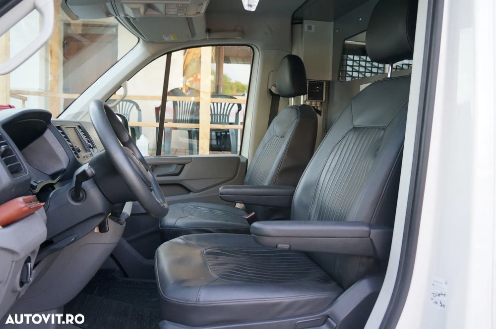 Volkswagen Crafter - 11