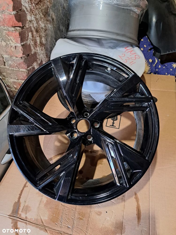 Felga aluminiowa RS6 C8 RS7 22 Cale E-10,5Jx22H2-N ET 19 4K0601025BL Audi Sport - 10