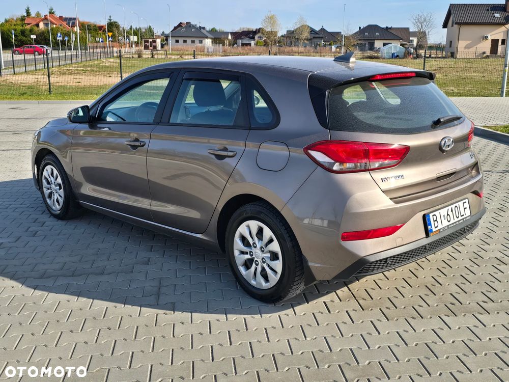 Hyundai i30 1.5 Pure - 14
