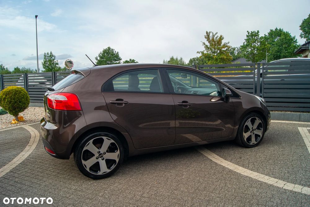 Kia Rio 1.4 ISG Dream Team Edition - 14