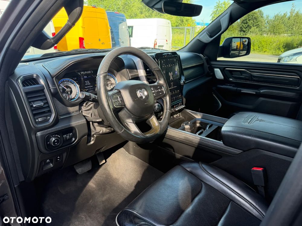 RAM 1500 Crew Cab Longbed Longhorn - 8