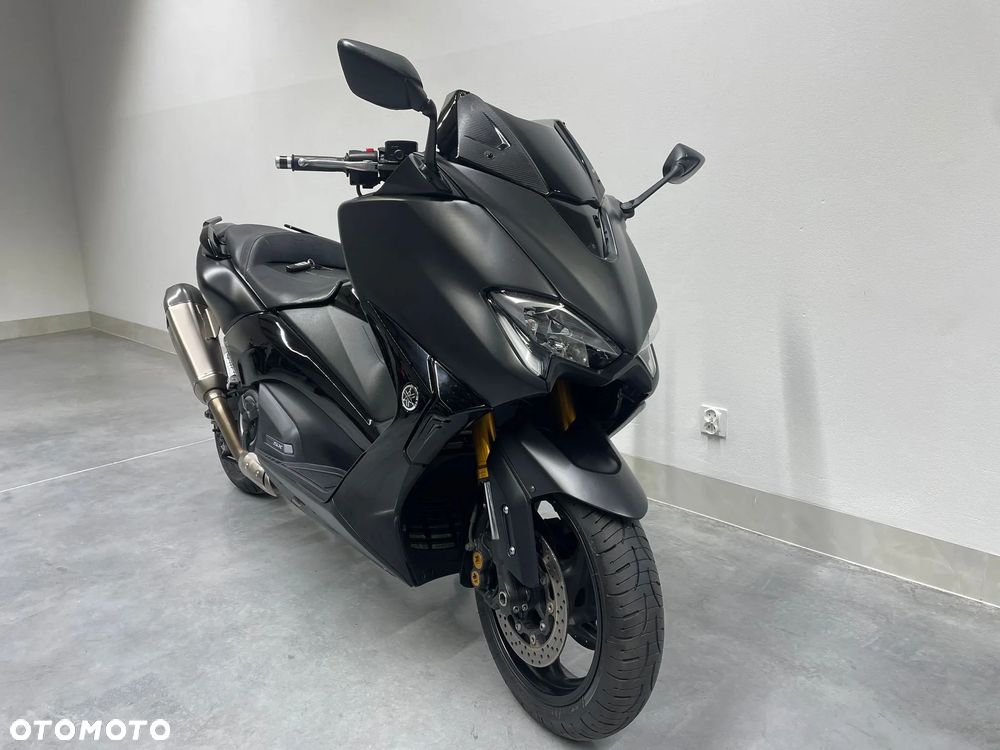 Yamaha Tmax - 26