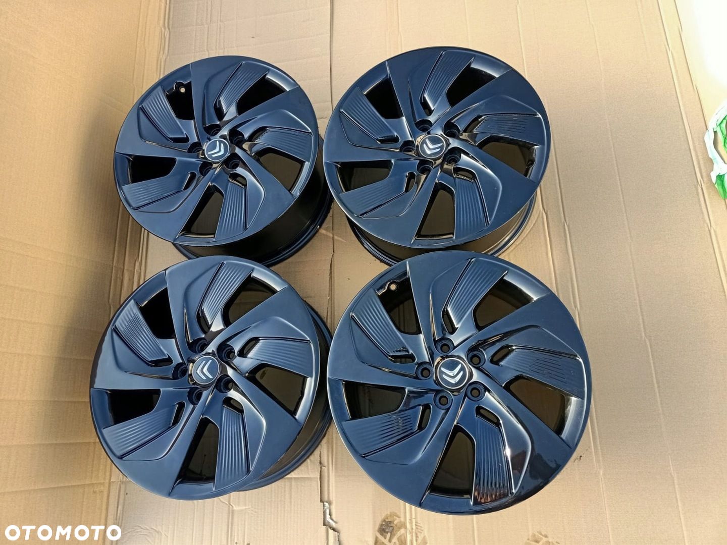 CITROEN C4 PICASSO II FELGI 9677090577 7.5J 18" 5x108 ET 54 CZARNE JAK NOWE - 1
